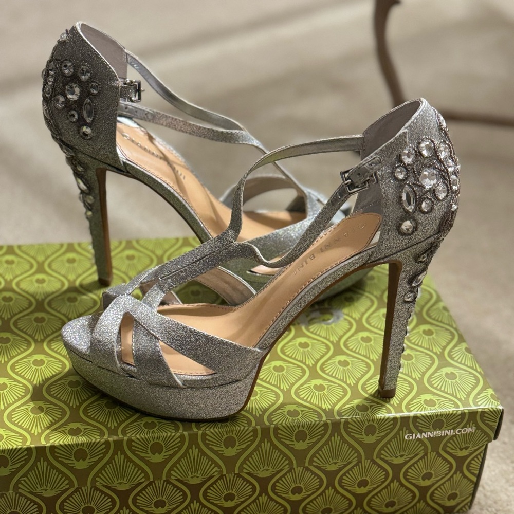 Gianni Bini Dress Shoes
